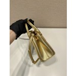 Prada mini killer 🎉 1BA906